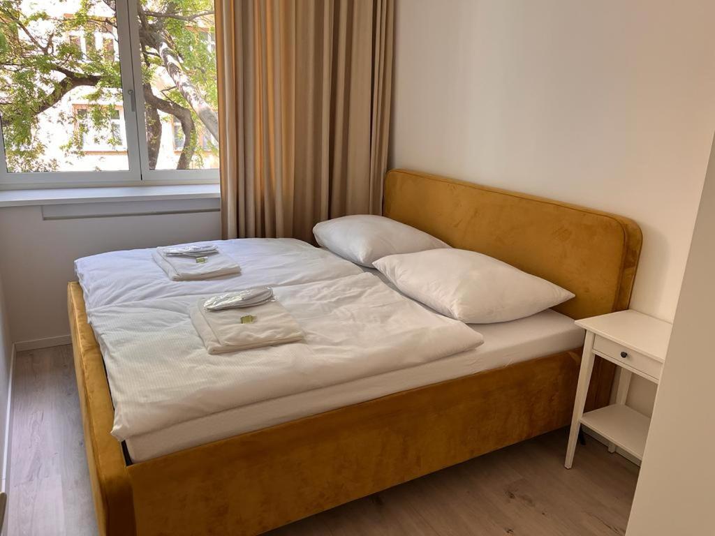 Skau Gajova Family Two Bedroom Apartment With A Terrace Free Parking Bratislava Exterior photo